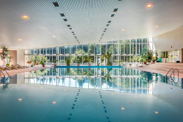 Krytý bazén Hotela Sorea Máj 