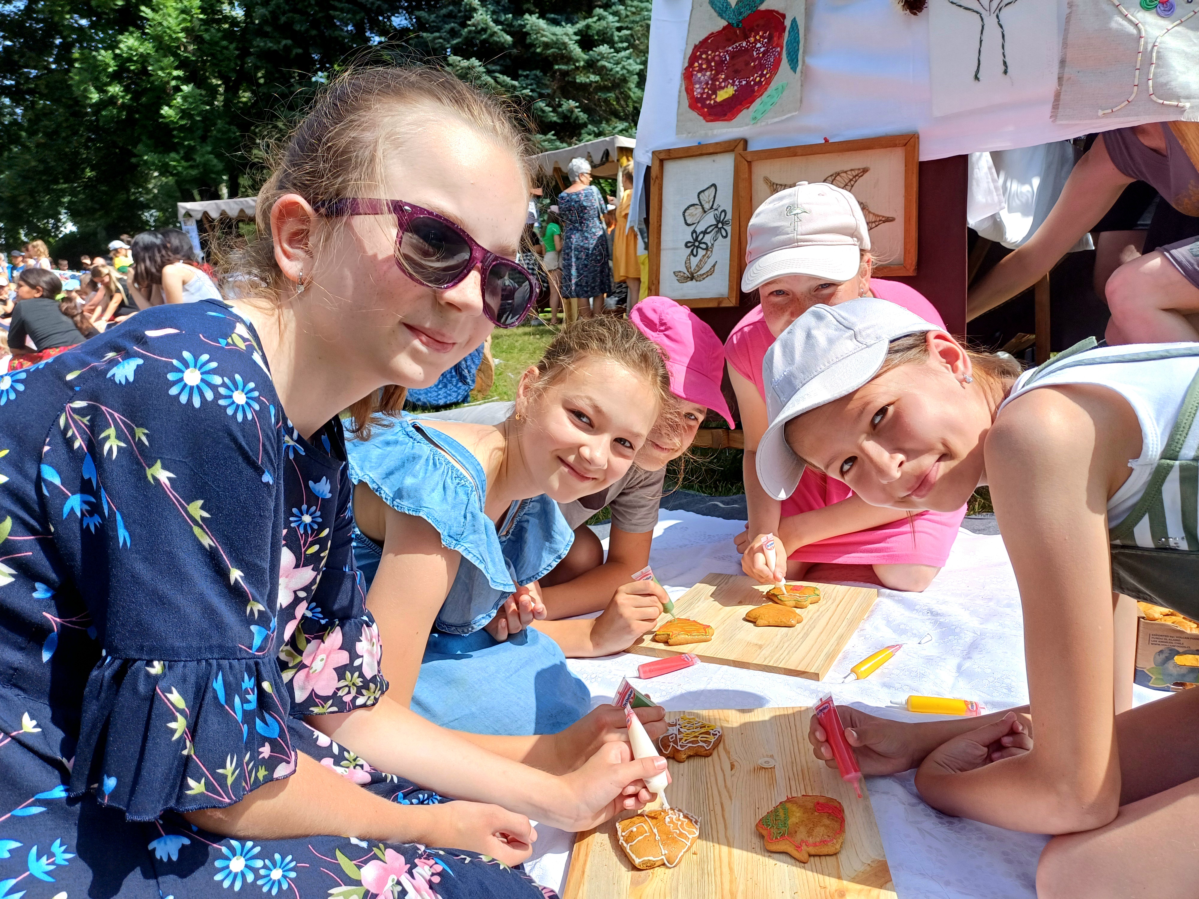 V galerijnej záhrade sme pripravili Detský festival remesiel