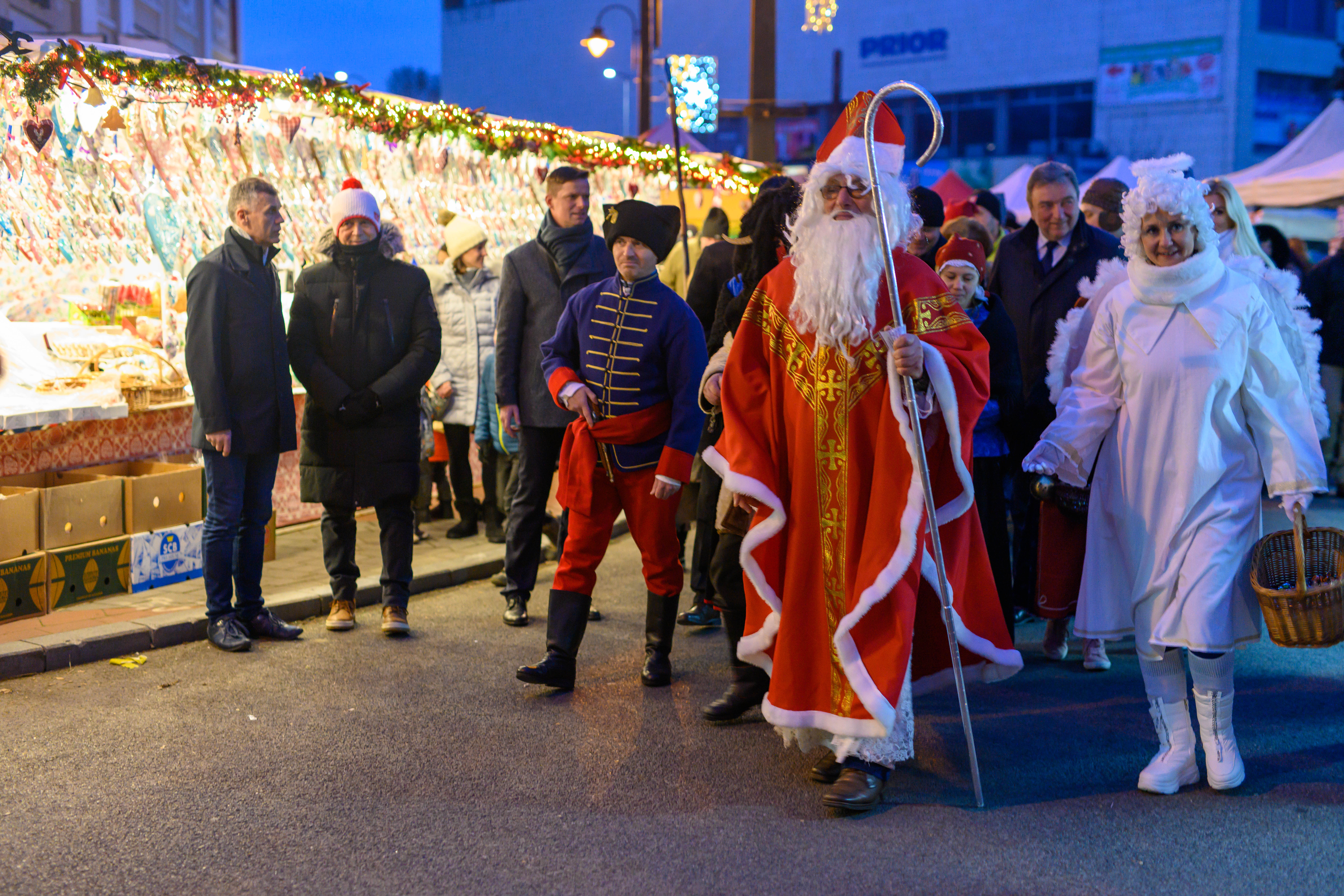 Príbeh mikulášskych Vianoc začína prvého decembra, bonusom na záver bude silvestrovská projekcia