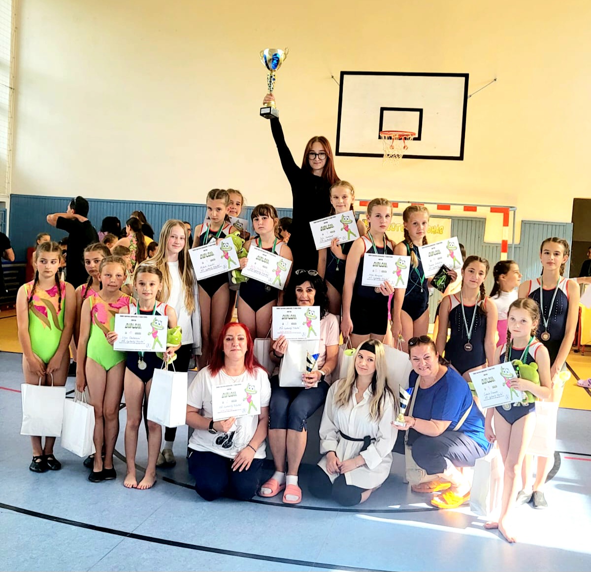 Mikulášske gymnastky získali veľký Vrútocký pohár