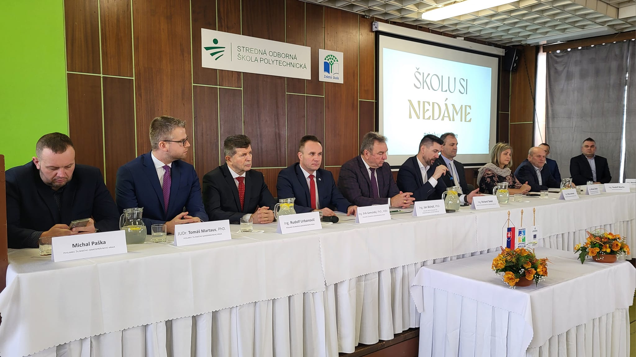 Ministerstvá sa postavili za polytechnickú školu
