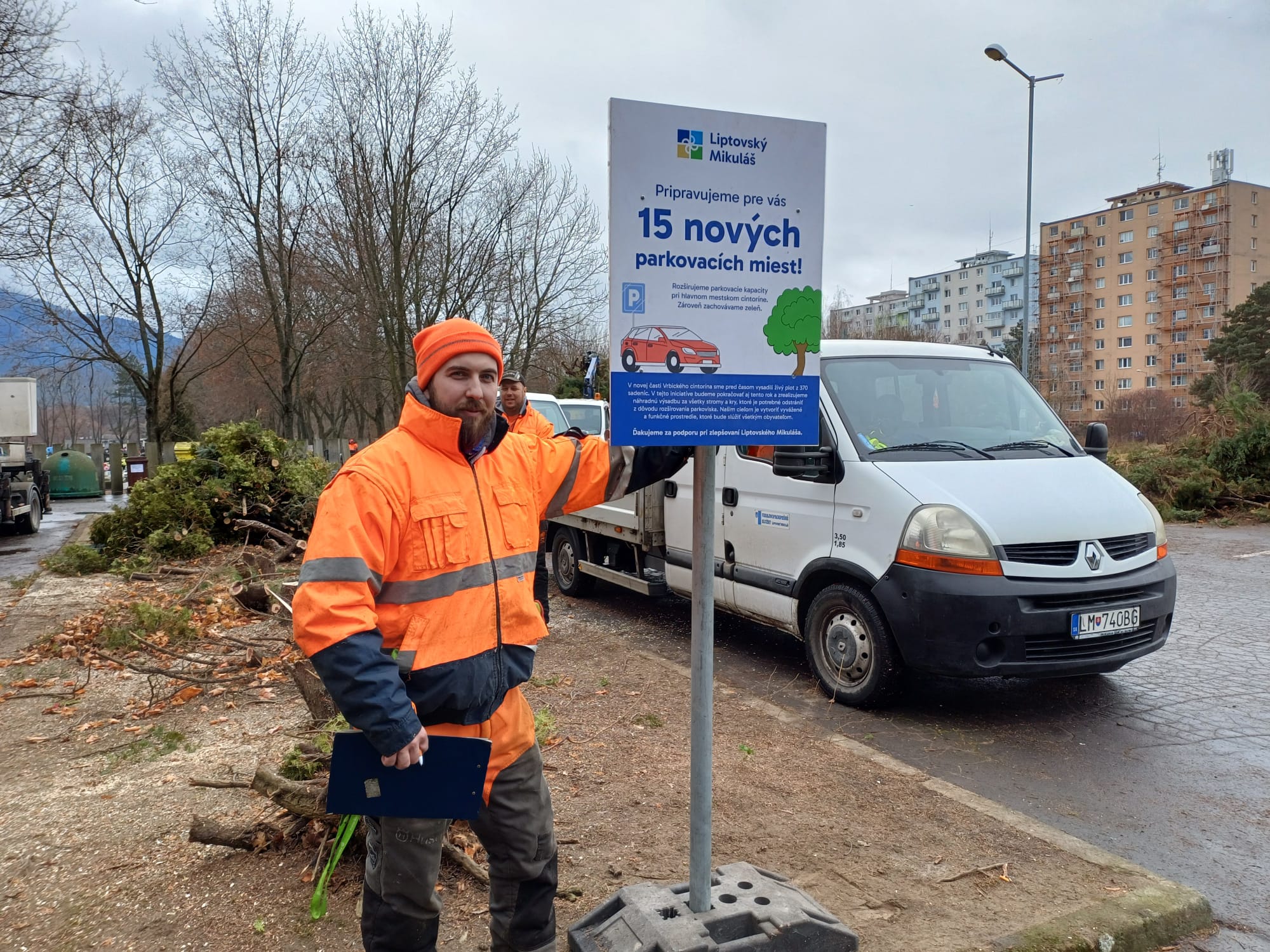 Pri Vrbickom cintoríne vznikne 15 parkovacích miest