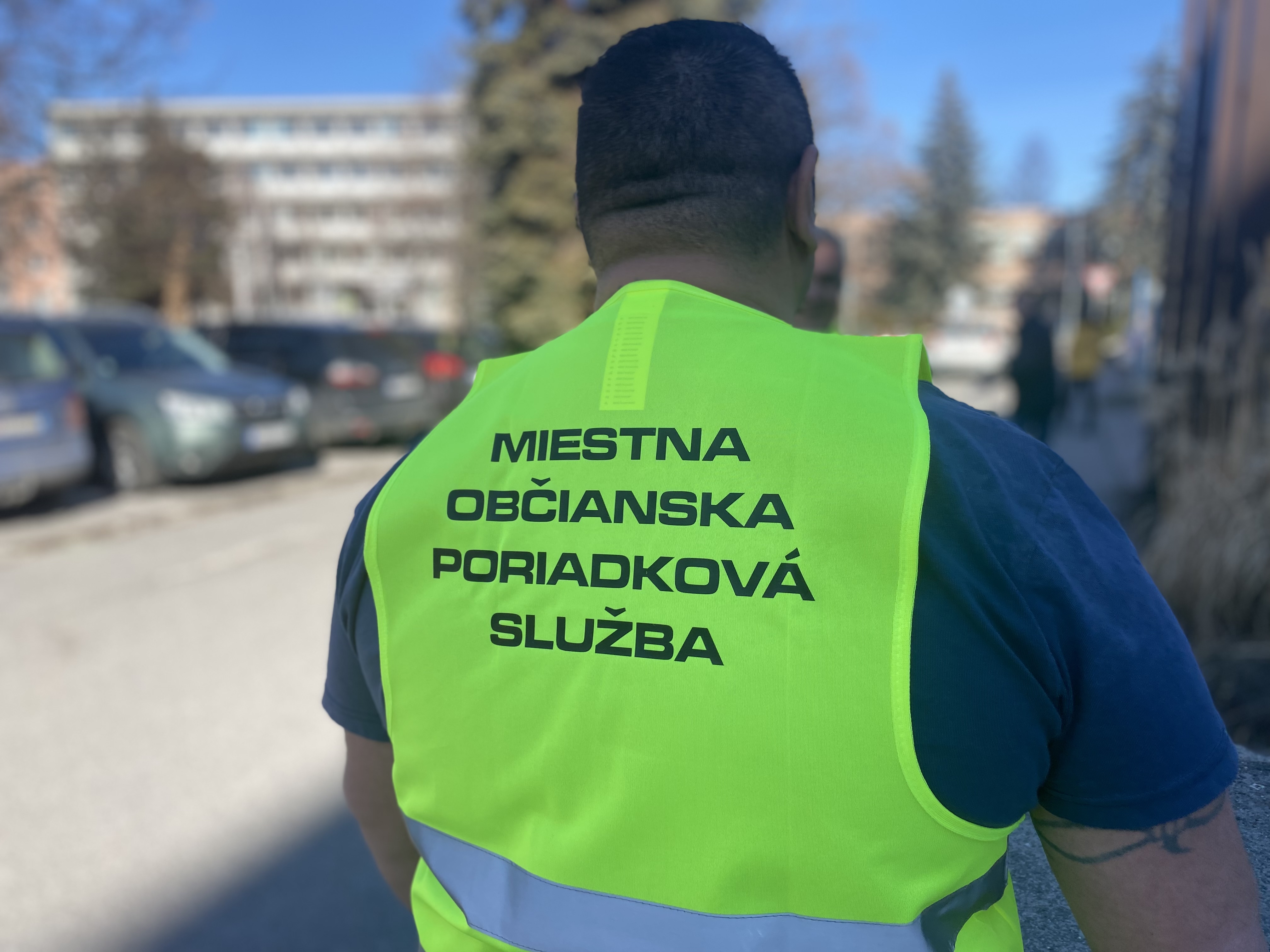 Činnosť poriadkovej služby sa osvedčila, chlapov znovu uvidíme v uliciach